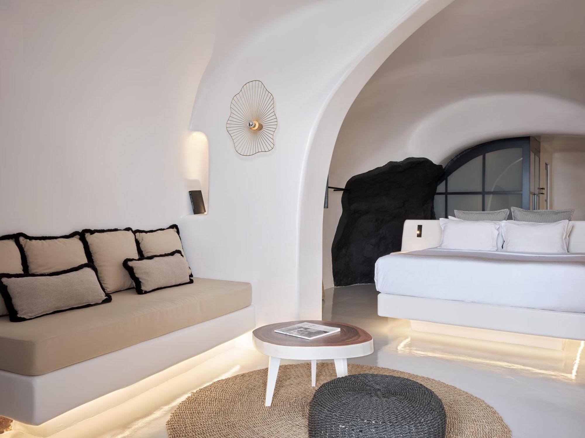 Olvos Luxury Suites Oia  Exterior photo