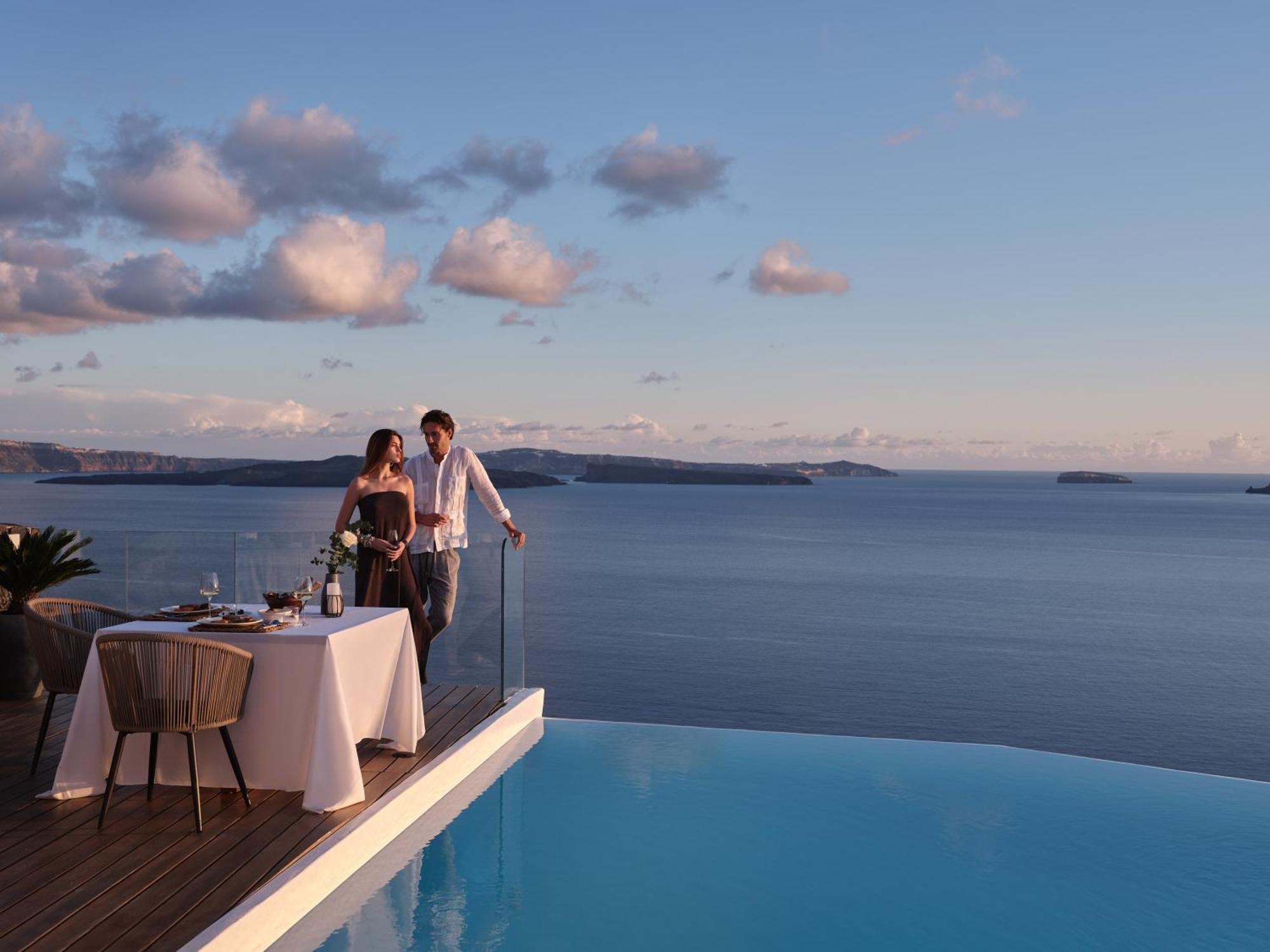 Olvos Luxury Suites Oia  Exterior photo